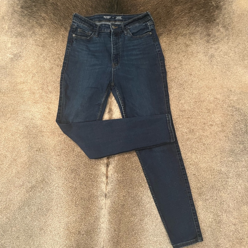 Old Navy Rockstar Super Skinny jeans size 8
